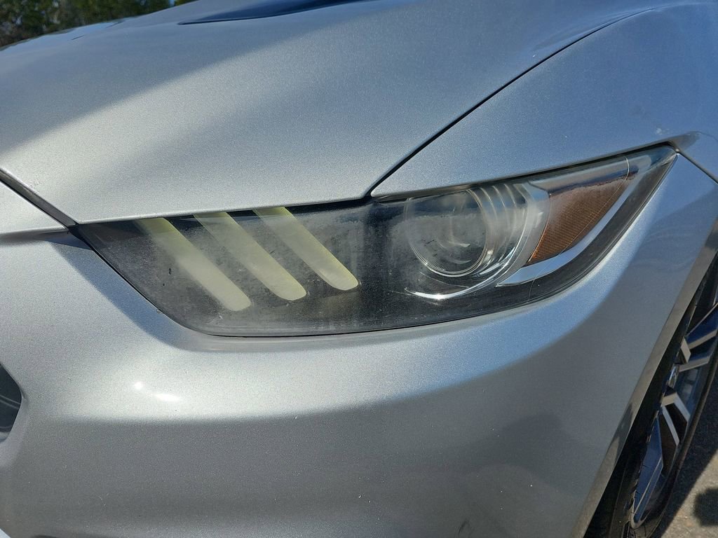 Used 2017 Ford Mustang GT image 31