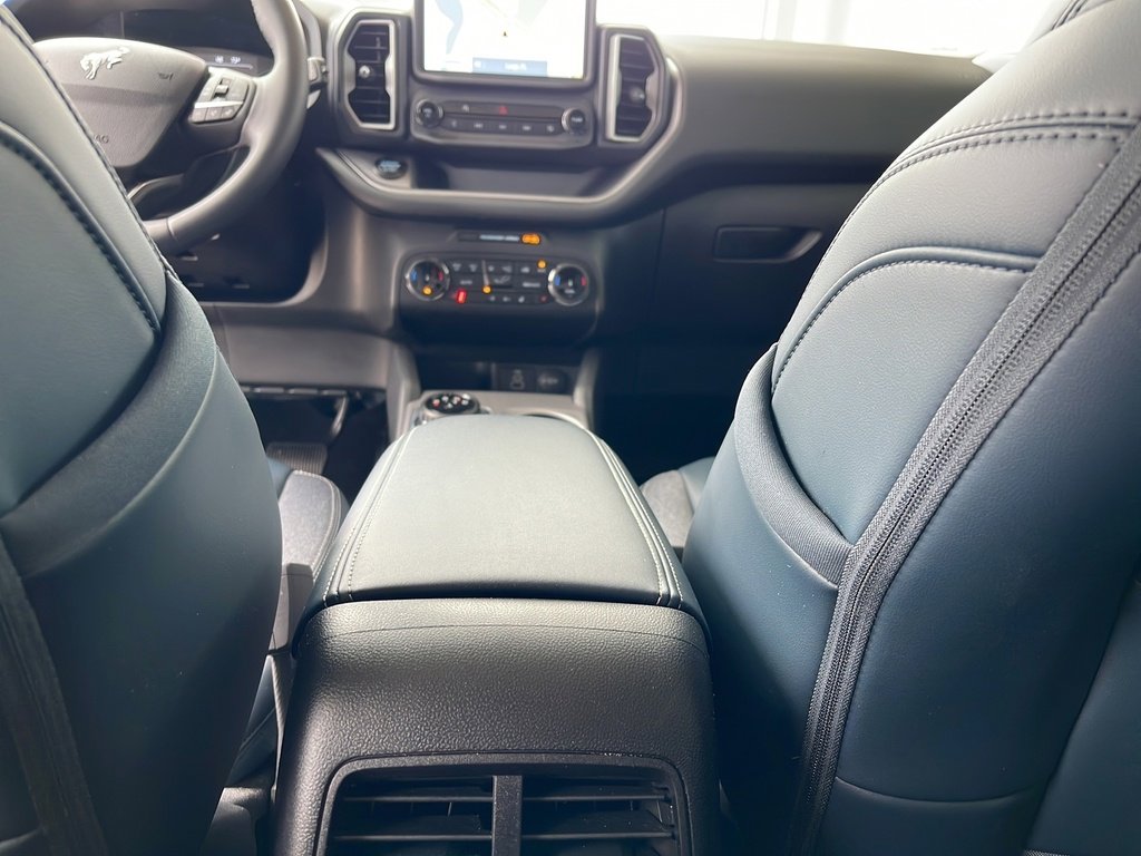 Certified 2024 Ford Bronco Sport Outer Banks w/ Tech Package image 31