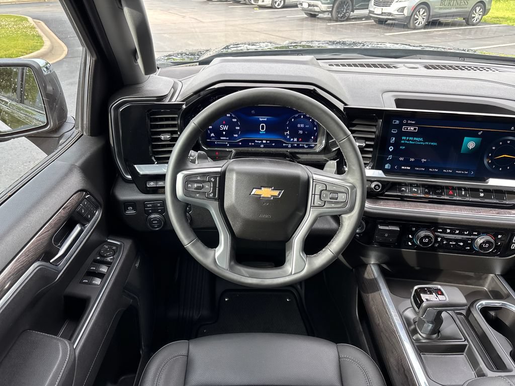 Certified 2025 Chevrolet Silverado 1500 LTZ w/ Technology Package AWD/4WD image 12