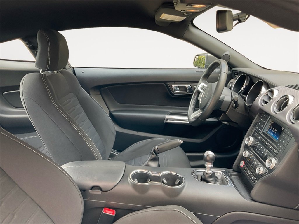 Used 2016 Ford Mustang GT image 15