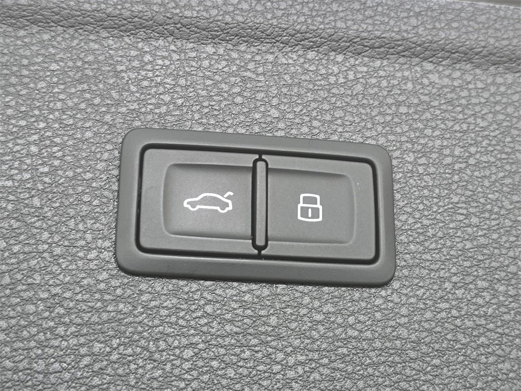 Used 2022 Audi Q5 2.0T Premium Plus image 29