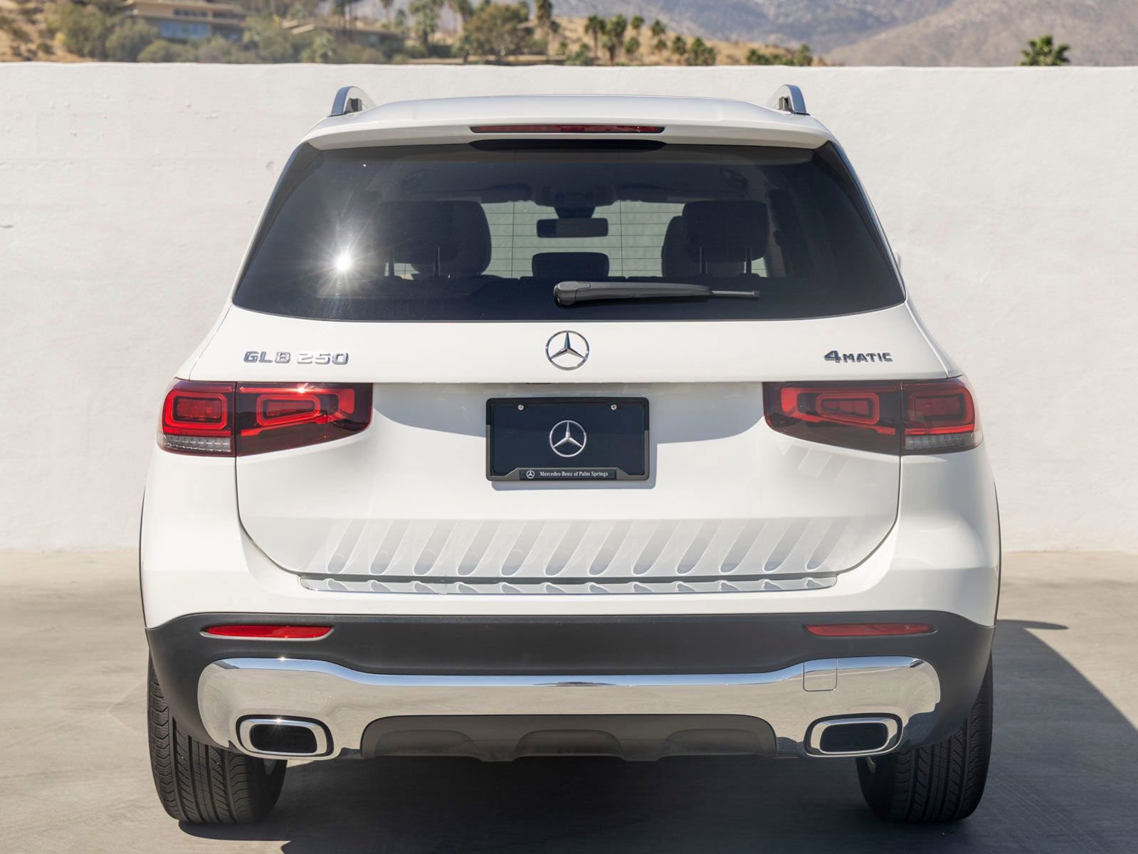Used 2022 Mercedes-Benz GLB 250 4MATIC image 9