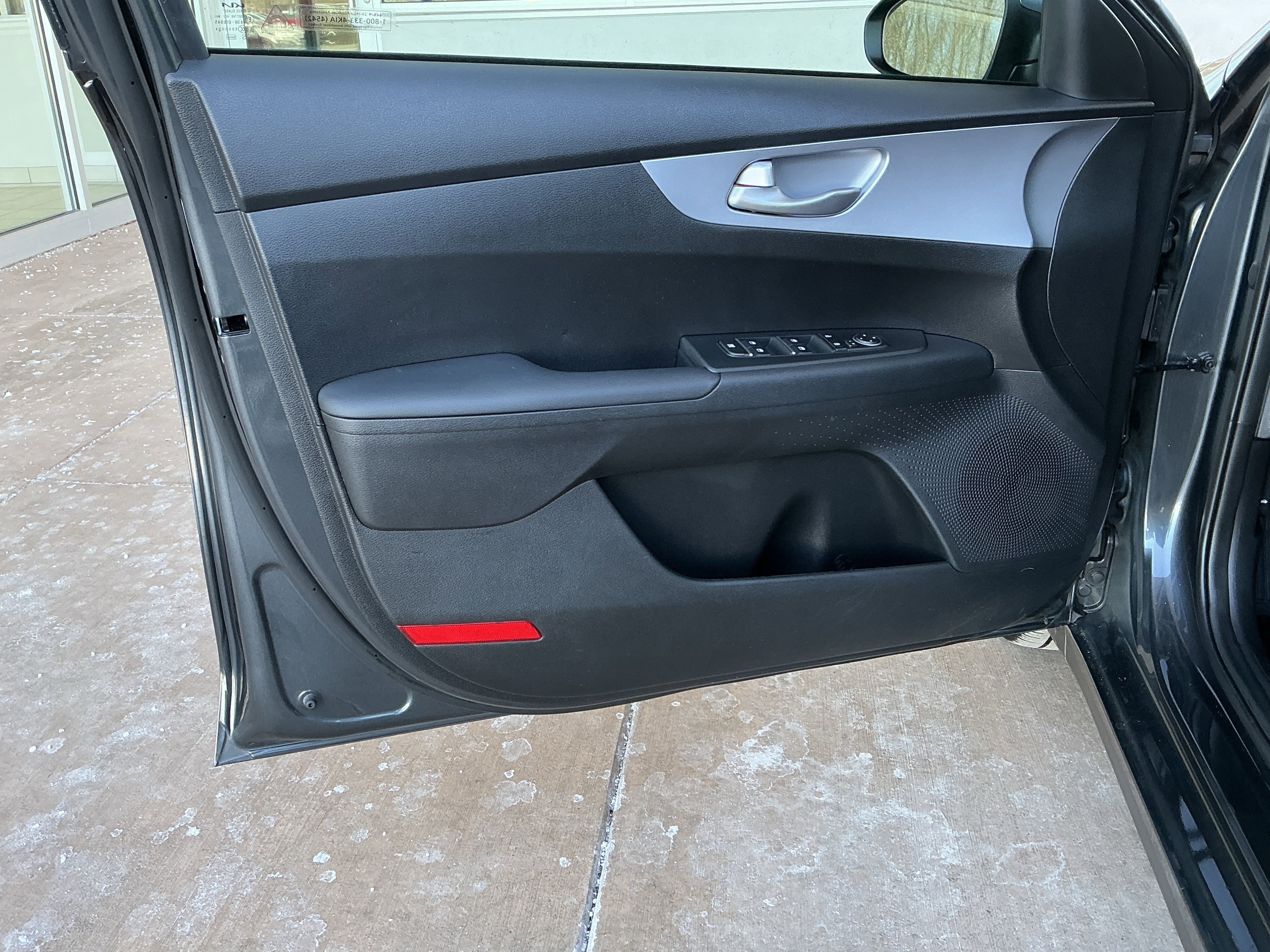 Used 2024 Kia Forte LXS w/ LXS Technology Package image 14