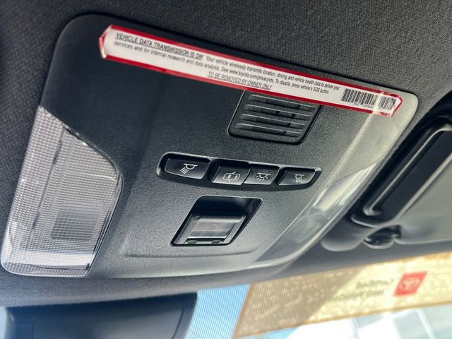 Certified 2021 Toyota Corolla SE w/ Carpet Mat Package (TMS) image 23