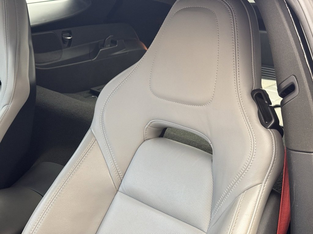 Used 2019 Chevrolet Corvette Z06 w/ Battery Protection Package image 5