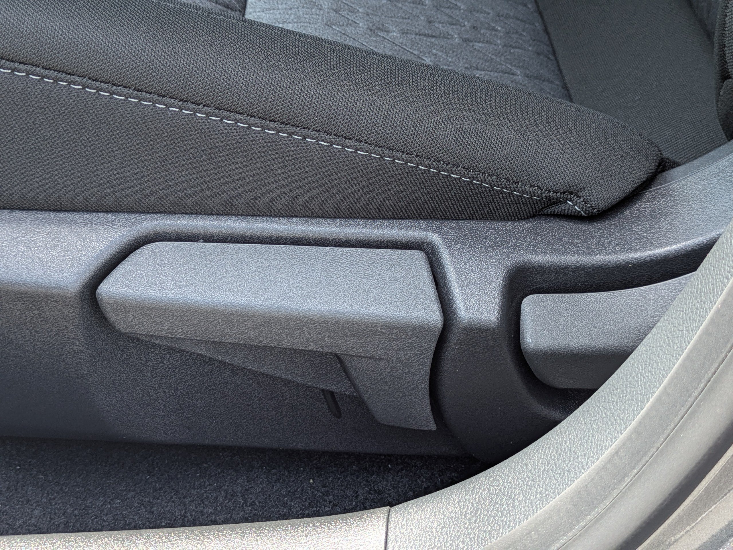 New 2026 Nissan Sentra SV w/ SV Convenience Package FWD image 20