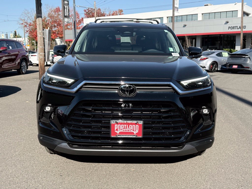 New 2026 Toyota Grand Highlander AWD image 3