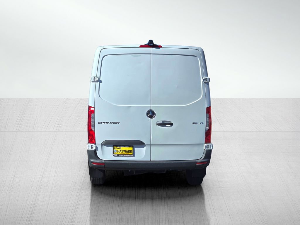 Used 2023 Mercedes-Benz Sprinter 144 Cargo image 5