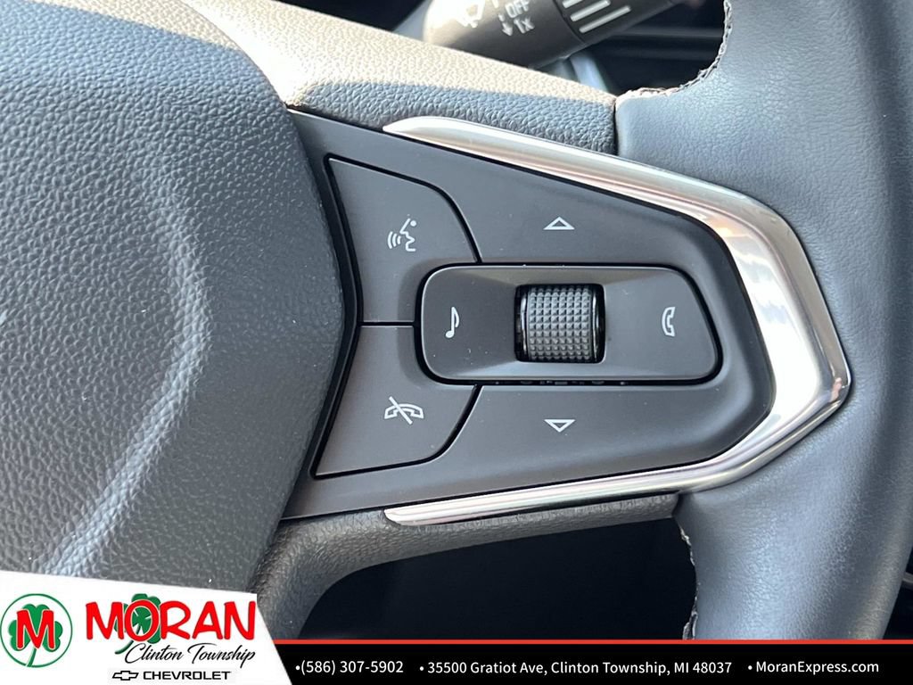 Certified 2024 Chevrolet Trax LT w/ LT Convenience Package FWD image 23