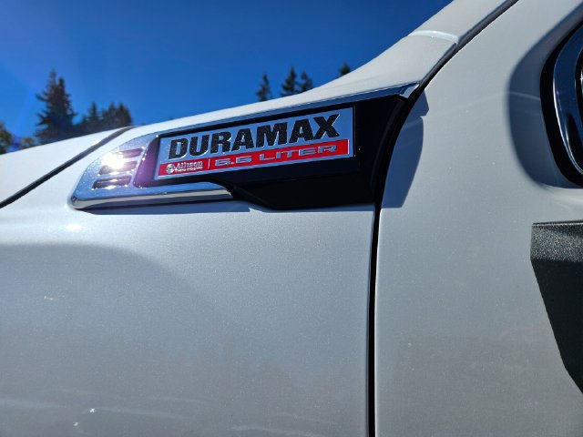 Used 2025 GMC Sierra 3500 Denali w/ Denali Reserve Package AWD/4WD image 11