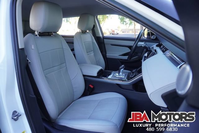 Used 2023 Land Rover Range Rover Evoque SE AWD/4WD image 9