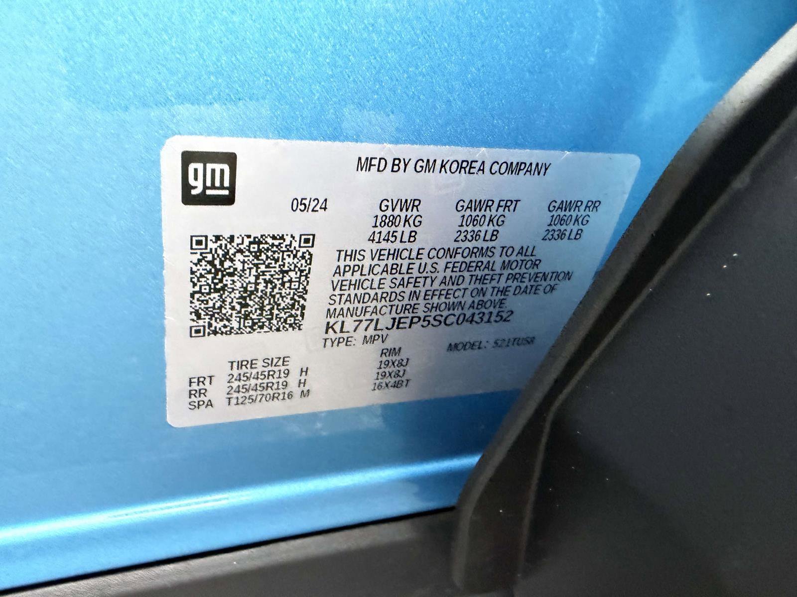 Certified 2025 Chevrolet Trax RS w/ Driver Confidence Package image 16