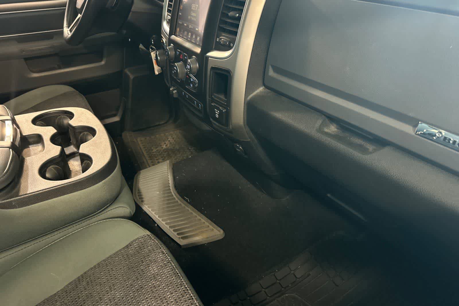 Used 2016 RAM 1500 Big Horn RWD image 17