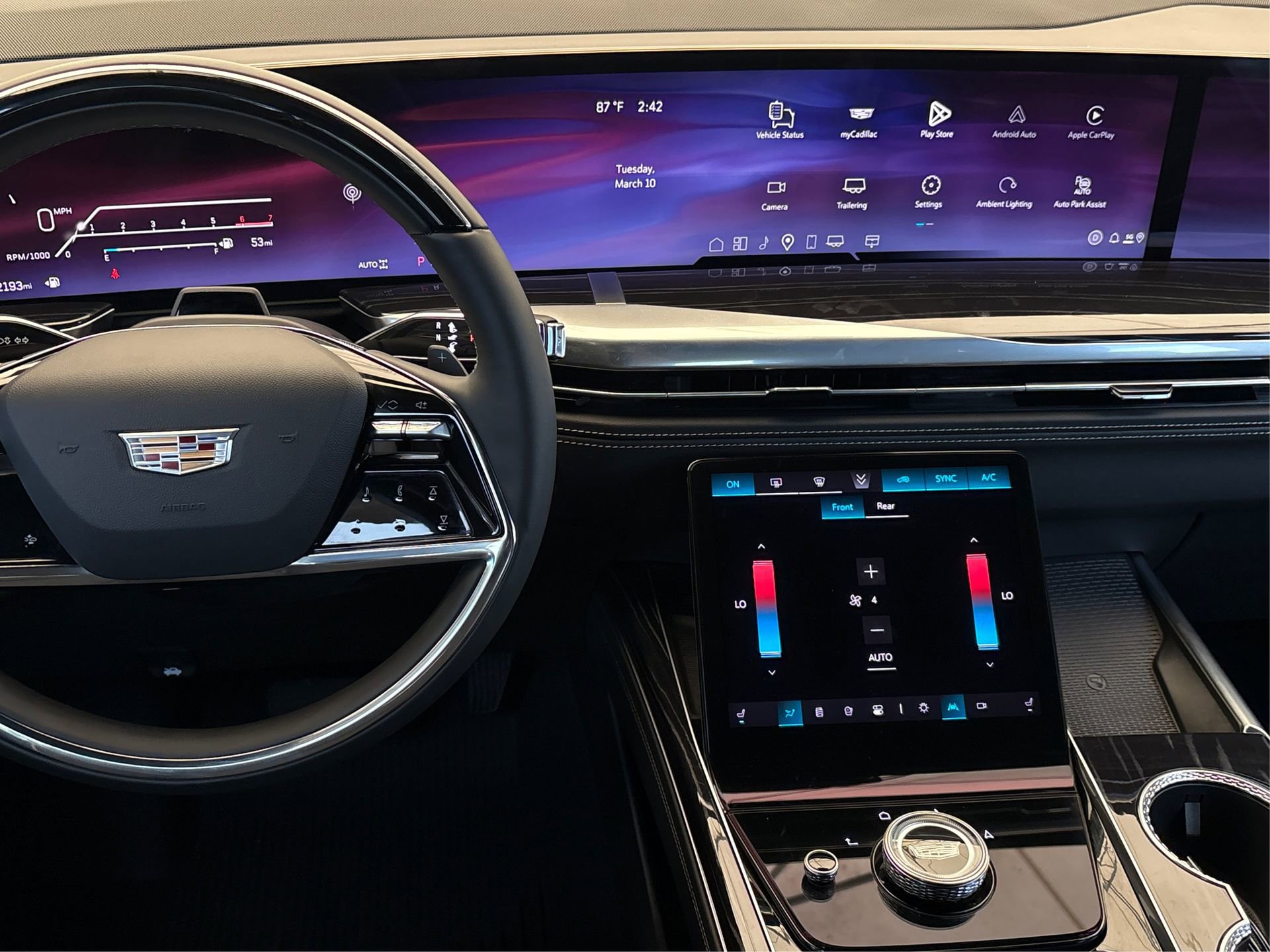 Used 2026 Cadillac Escalade Sport w/ LPO, ONYX Package image 18