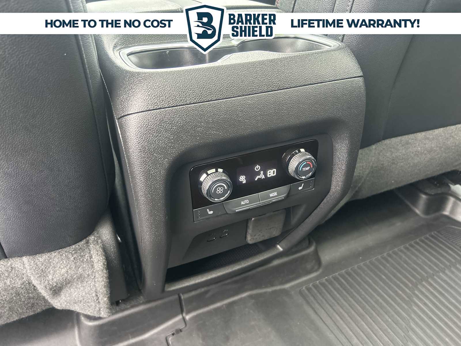 Used 2024 Chevrolet Traverse RS w/ LPO, Floor Liner Package image 21