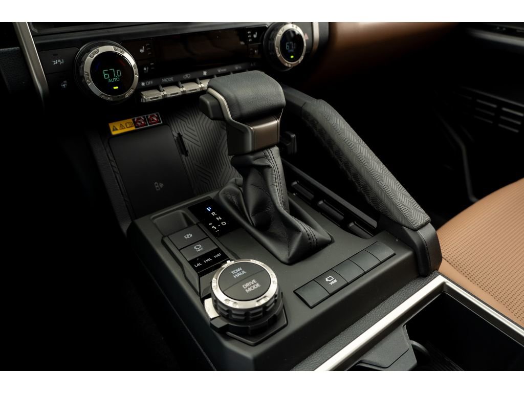 New 2026 Toyota 4Runner Limited AWD/4WD image 27