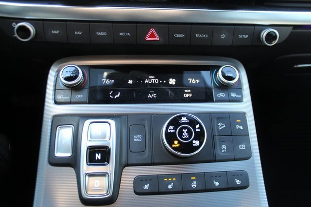 Used 2023 Hyundai Palisade Calligraphy image 21