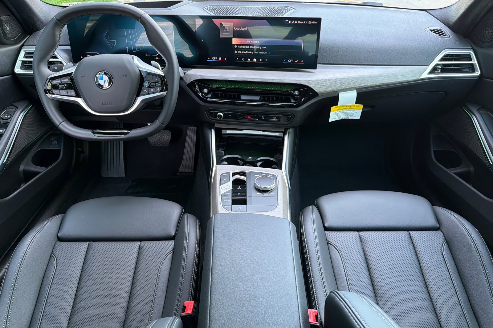 Used 2025 BMW 330i Sedan w/ Premium Package image 17