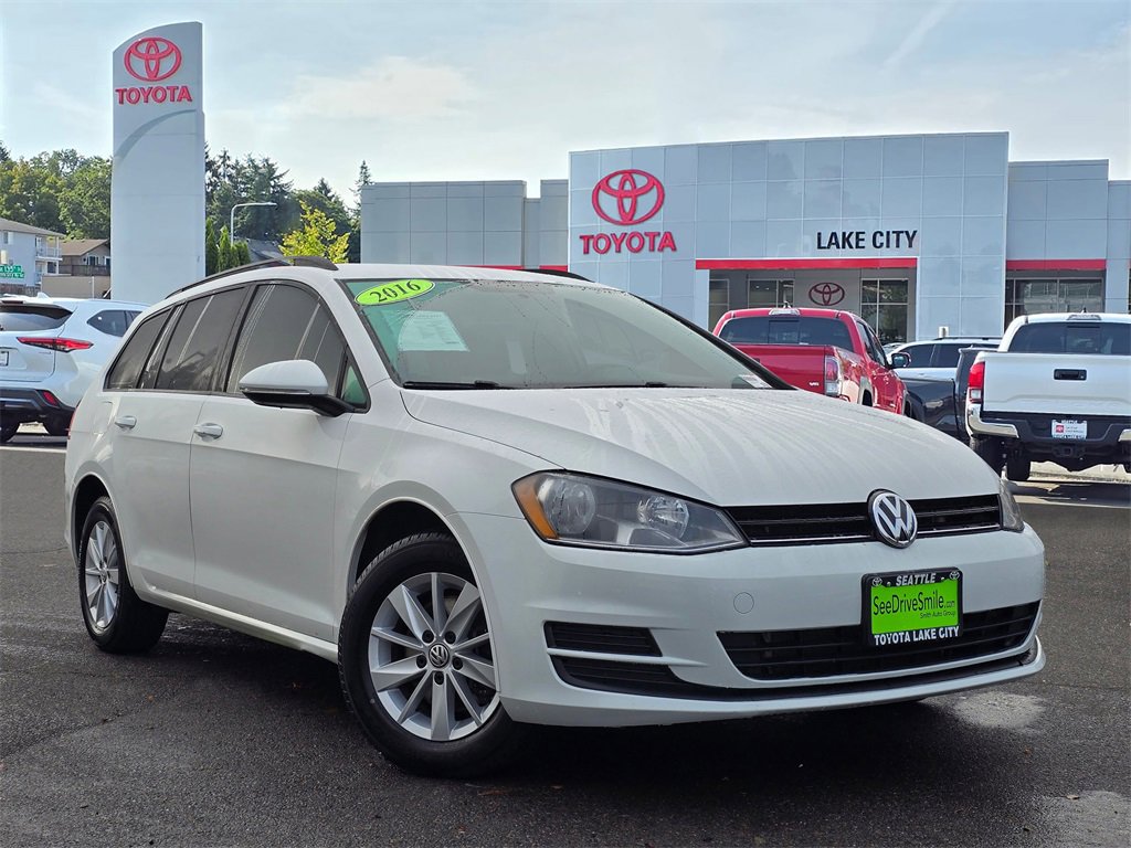 Used 2016 Volkswagen Golf S