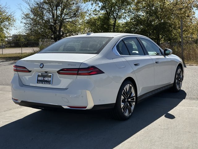 New 2026 BMW 530i w/ Premium Package RWD image 39