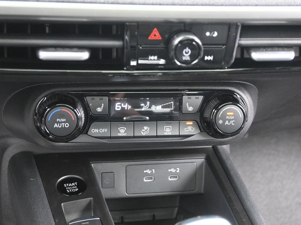 New 2026 Nissan Kicks SV w/ SV Premium Package AWD/4WD image 11