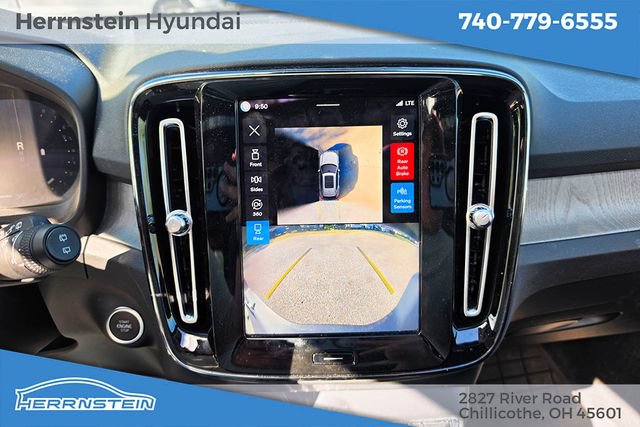 Used 2024 Volvo XC40 B5 Plus w/ Climate Package AWD/4WD image 18