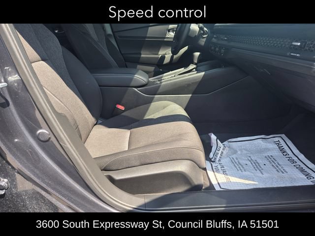 Used 2025 Honda Accord SE image 28