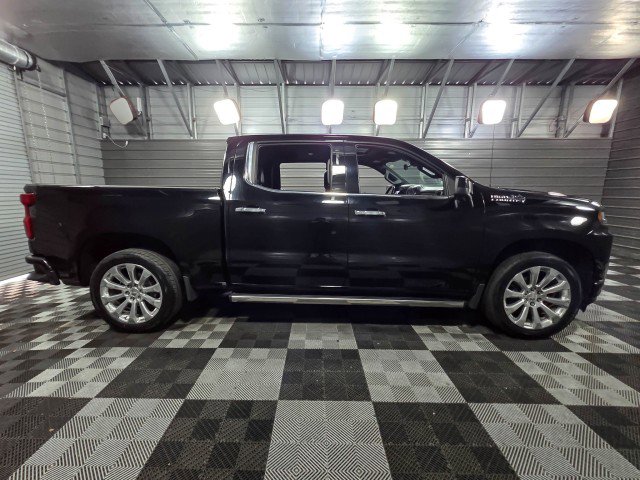 Used 2019 Chevrolet Silverado 1500 High Country w/ Technology Package AWD/4WD image 9