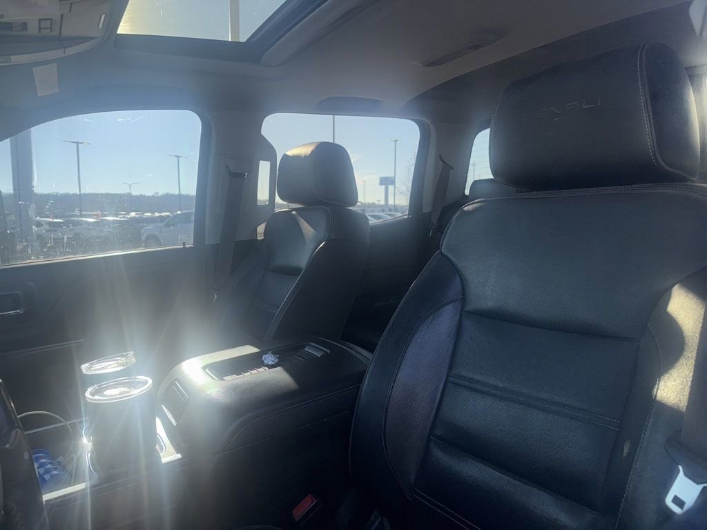 Used 2017 GMC Sierra 3500 Denali w/ Duramax Plus Package image 7