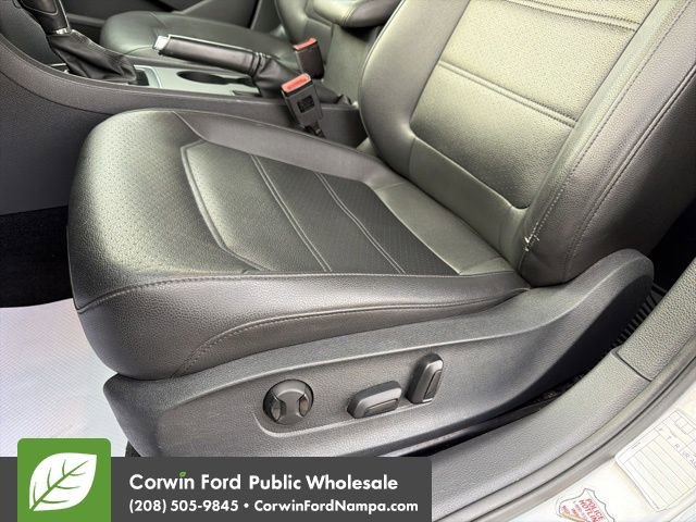 Used 2017 Volkswagen Passat 1.8T R-Line image 25