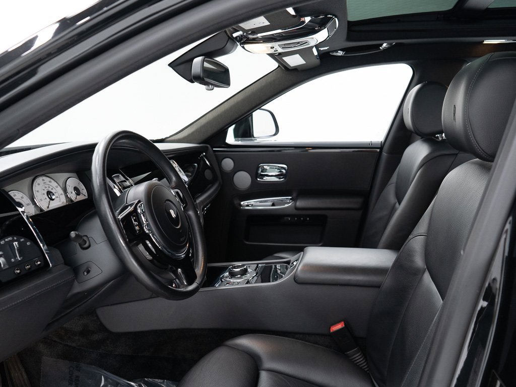 Certified 2017 Rolls-Royce Ghost image 15