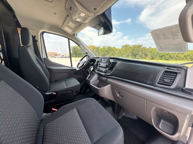 Used 2025 Ford Transit 250 Low Roof w/ Exterior Upgrade Package RWD image 17