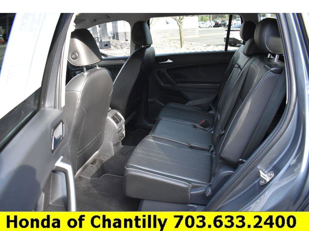Used 2023 Volkswagen Tiguan SE image 28