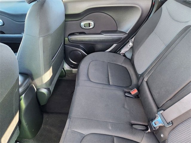 Used 2018 Kia Soul + image 13
