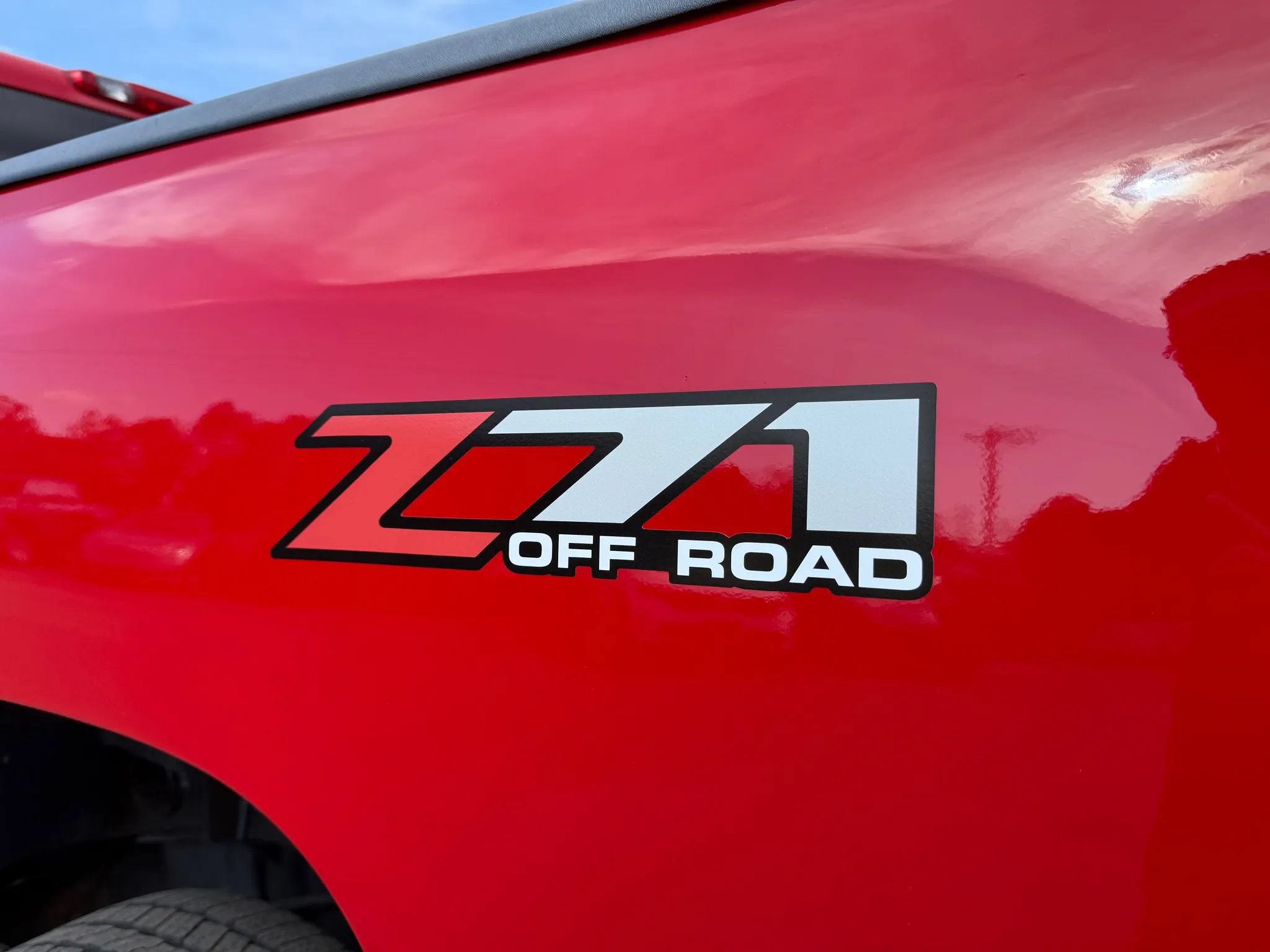Used 2014 Chevrolet Silverado 2500 LTZ w/ LTZ Plus Package AWD/4WD image 16