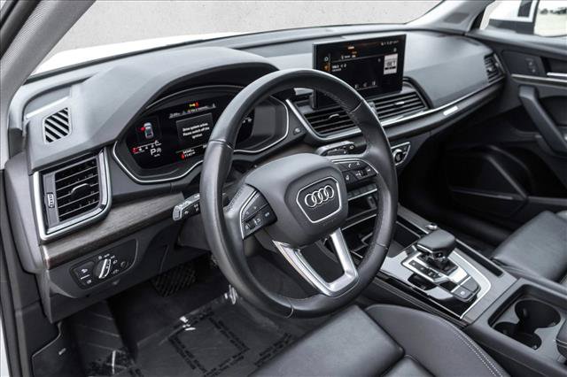 Used 2024 Audi Q5 2.0T Premium Plus AWD/4WD image 10