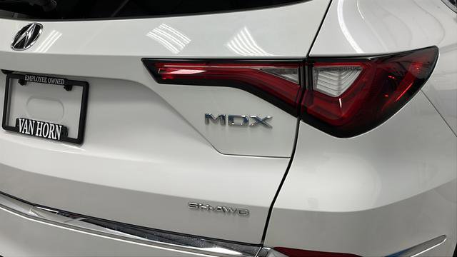 Used 2024 Acura MDX SH-AWD w/ Advance Package image 39