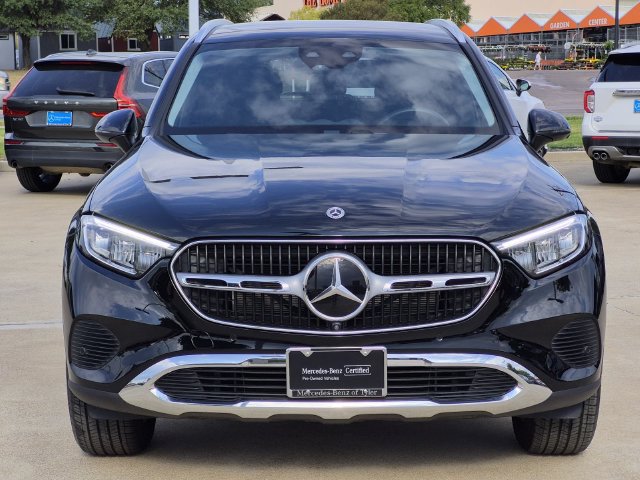 Used 2025 Mercedes-Benz GLC 350e 4MATIC image 2