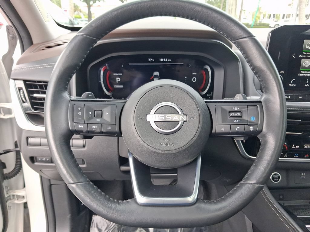 Used 2022 Nissan Rogue Platinum w/ Head-Up Display Package FWD image 18