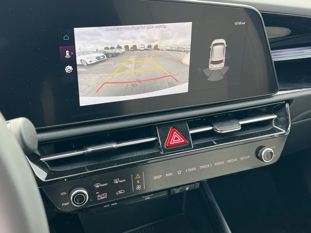 Certified 2024 Kia Niro EX FWD image 25