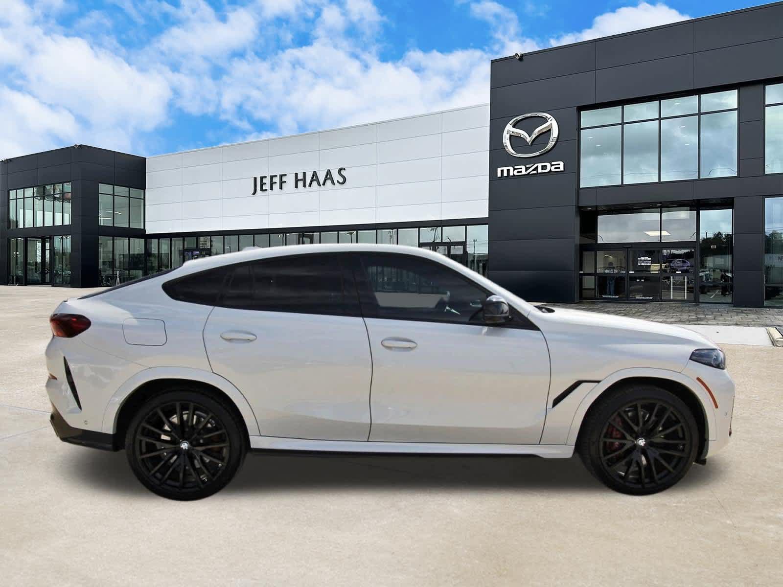 Used 2024 BMW X6 M60i AWD/4WD image 5