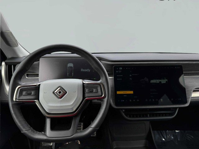 Used 2024 Rivian R1S Adventure image 32