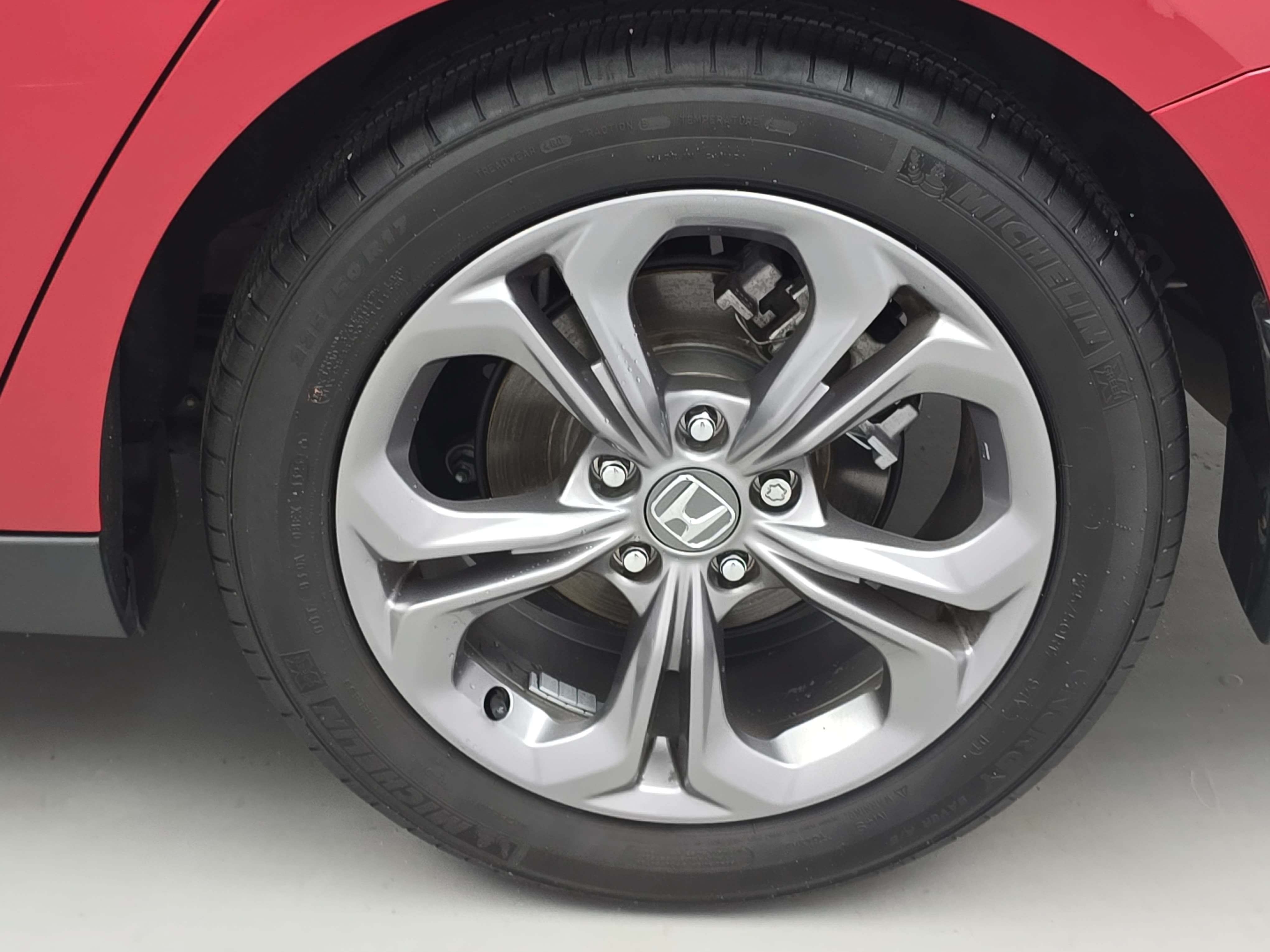 Used 2024 Honda Accord EX image 32
