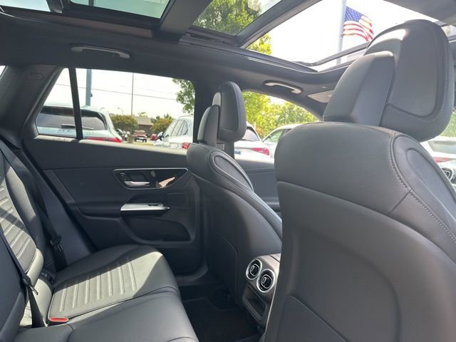 Used 2026 Mercedes-Benz GLC 300 image 26