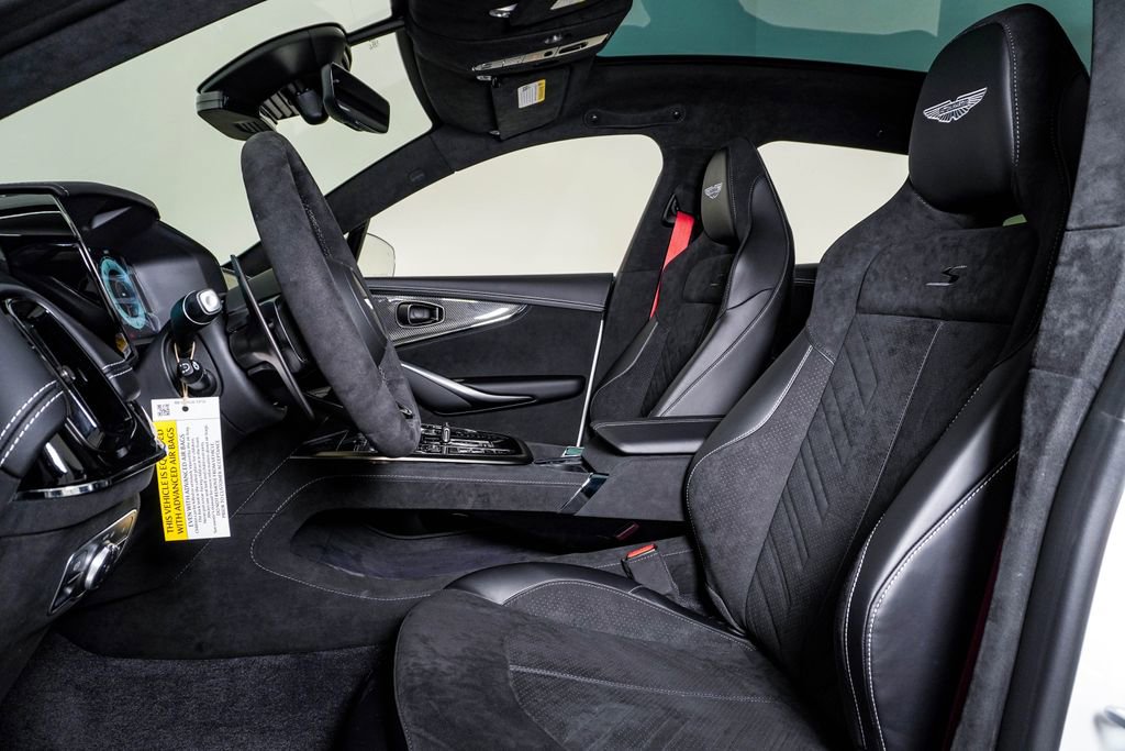New 2026 Aston Martin DBX S image 21