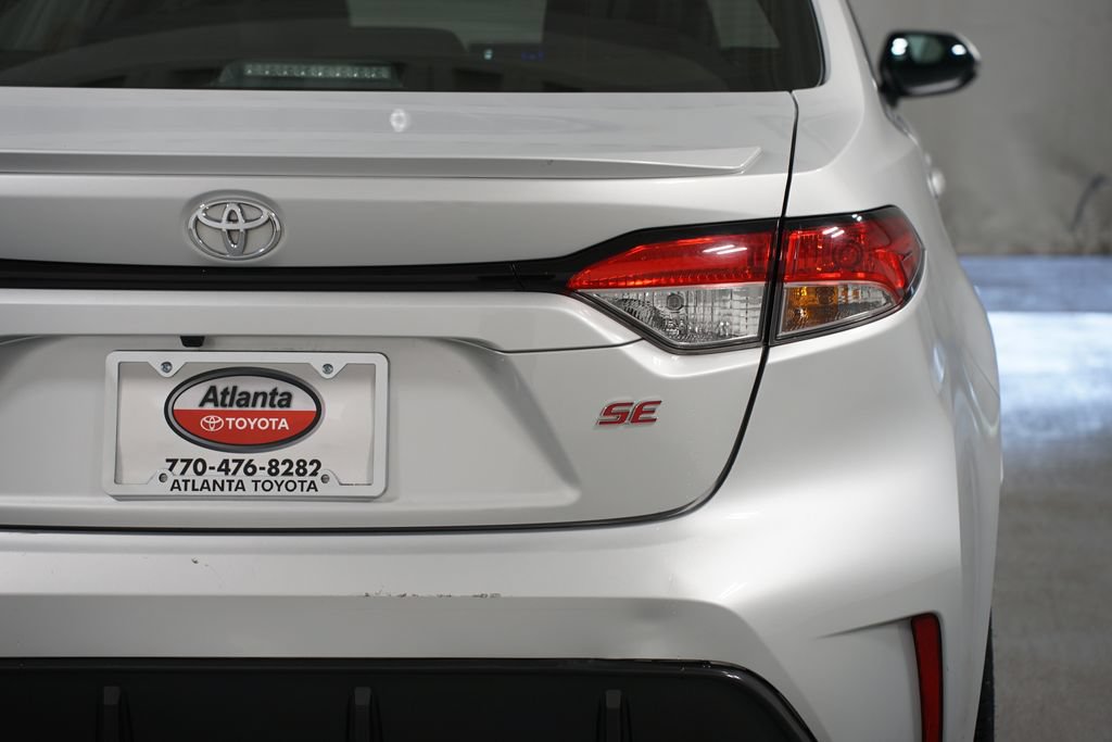 Certified 2024 Toyota Corolla SE FWD image 10