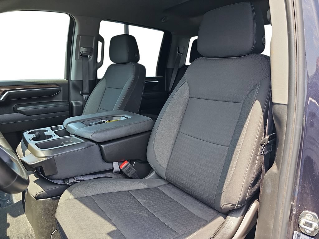 Used 2024 Chevrolet Silverado 2500 LT AWD/4WD image 15