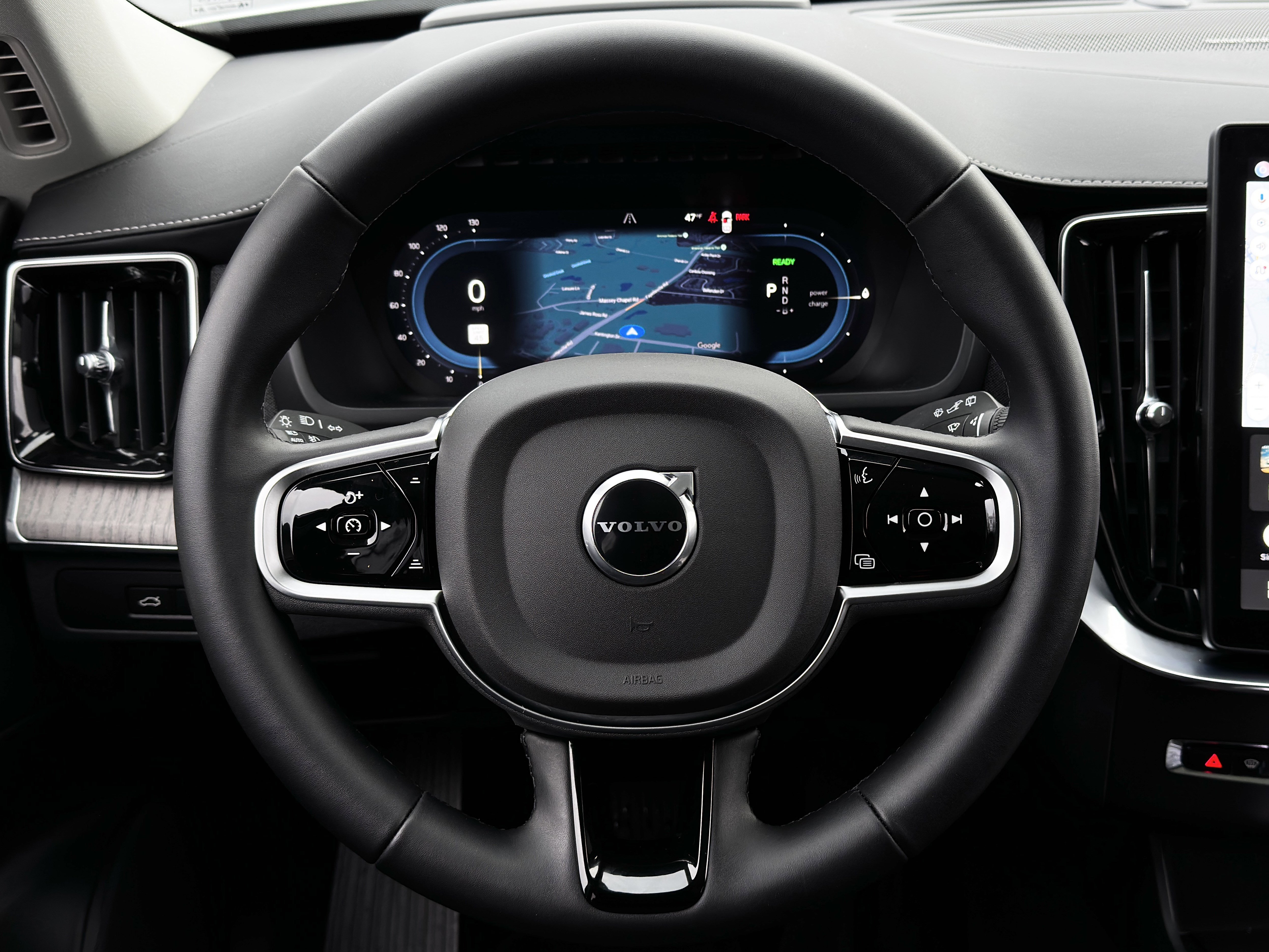 Used 2025 Volvo XC90 T8 Ultra image 18