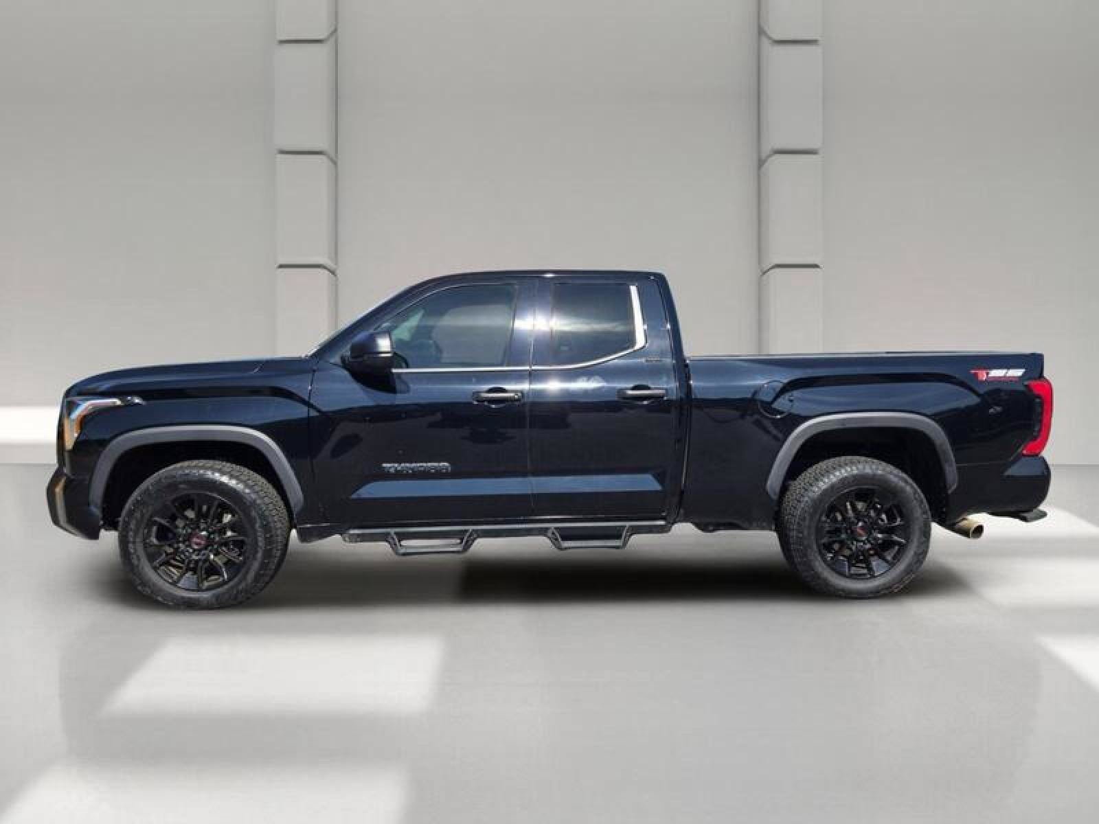 Used 2023 Toyota Tundra SR5 AWD/4WD image 4