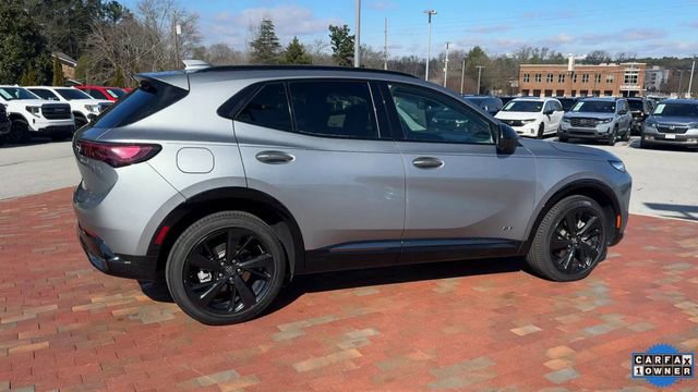 Used 2024 Buick Envision Sport Touring image 3